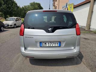 PEUGEOT 5008 usata, con Airbag Passeggero
