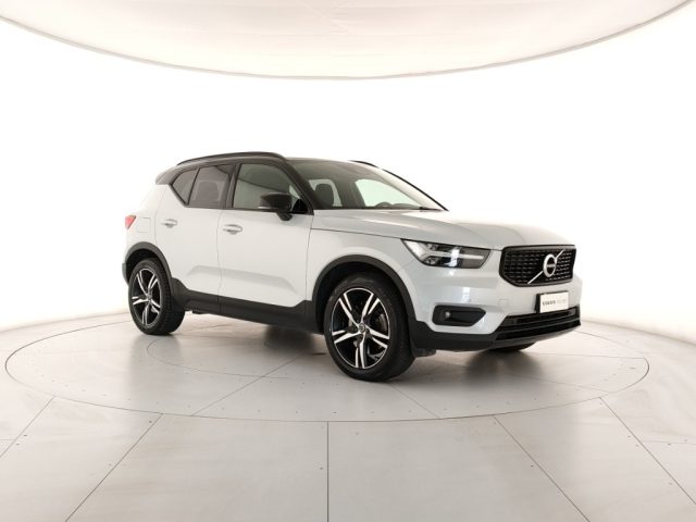 VOLVO XC40 usata, con Autoradio
