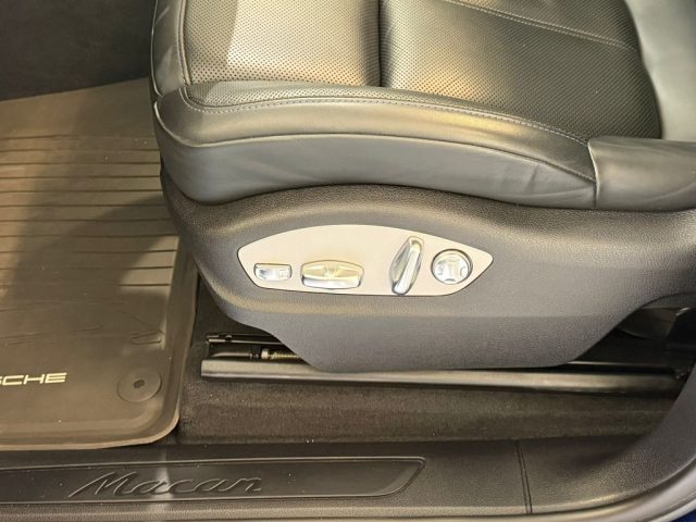 PORSCHE Macan usata, con Autoradio