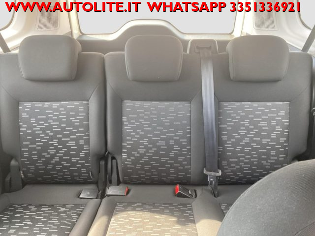 OPEL Combo usata, con Monitoraggio pressione pneumatici