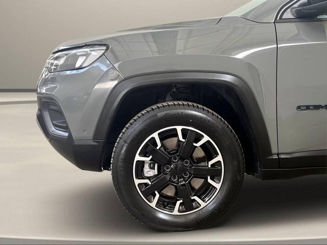 JEEP Compass usata, con Specchietti laterali elettrici