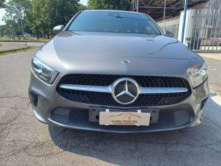 MERCEDES-BENZ A 220 usata, con Airbag