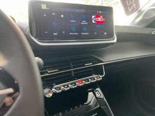PEUGEOT 208 usata, con Fari LED