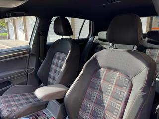 VOLKSWAGEN Golf GTI usata, con Controllo trazione
