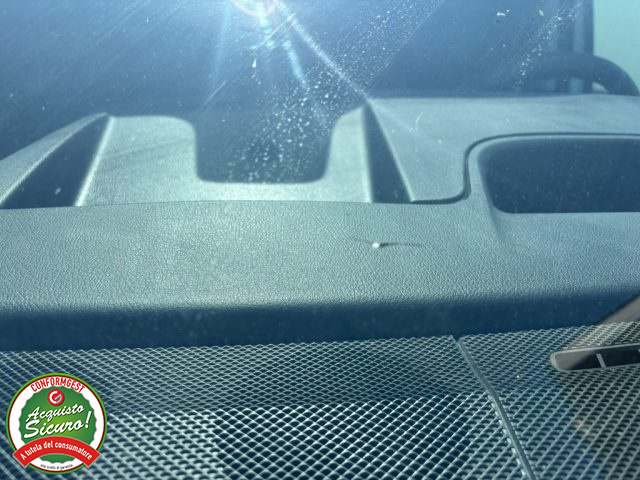 MERCEDES-BENZ Vito usata, con Lettore CD