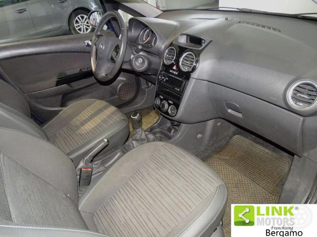 OPEL Corsa usata, con Controllo trazione