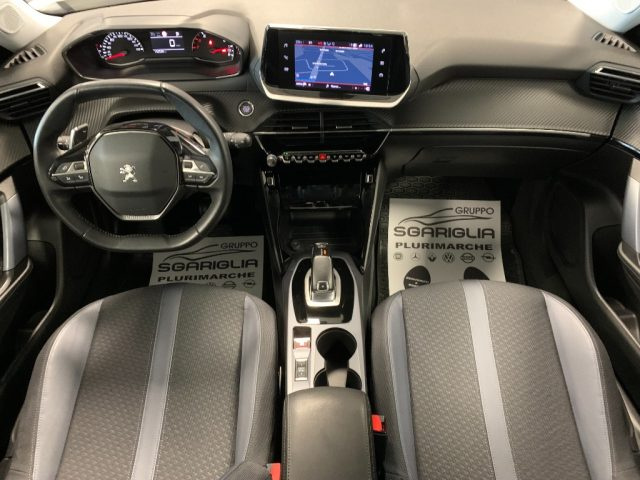 PEUGEOT 2008 usata, con Boardcomputer
