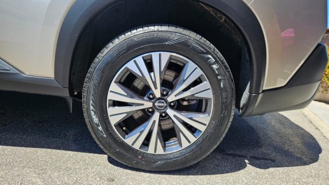 NISSAN X-Trail usata, con Autoradio digitale