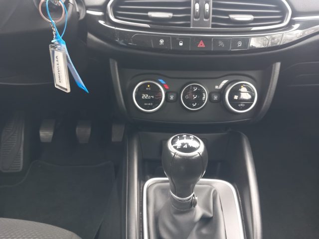 FIAT Tipo usata, con Sensori di parcheggio posteriori