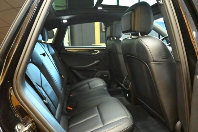 PORSCHE Macan usata 33