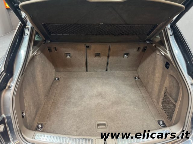 PORSCHE Macan usata, con Airbag testa