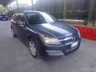 OPEL Astra usata, con Airbag