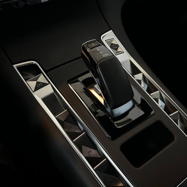 DS AUTOMOBILES DS 7 Crossback usata, con Touch screen
