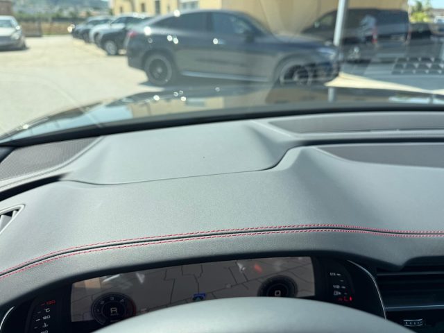 AUDI Q8 usata, con Specchietti laterali elettrici