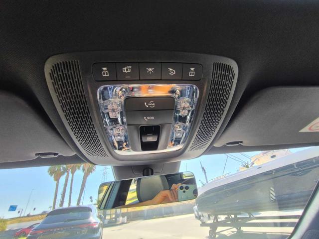 MERCEDES-BENZ A 180 usata, con Specchietti laterali elettrici