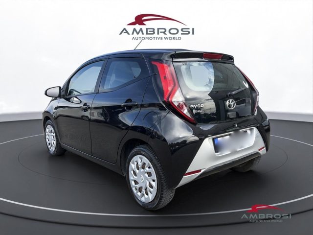 TOYOTA Aygo usata 3