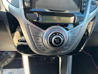HYUNDAI iX20 usata, con Park Distance Control
