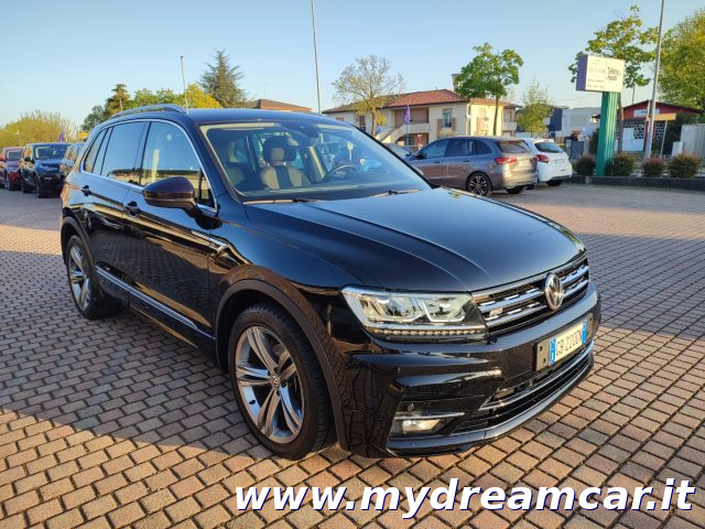VOLKSWAGEN Tiguan usata, con Airbag laterali