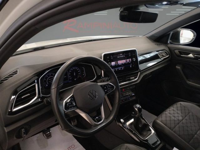 VOLKSWAGEN T-Roc usata 14