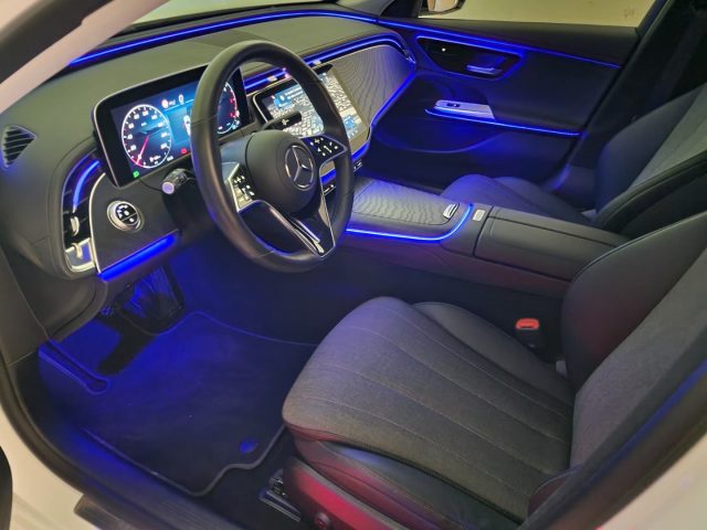 MERCEDES-BENZ E 220 usata, con Controllo trazione