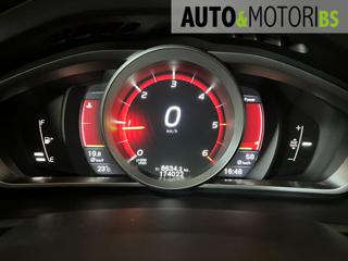 VOLVO V40 Cross Country usata, con Cruise Control