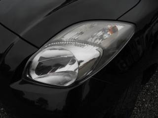 TOYOTA Yaris usata 46