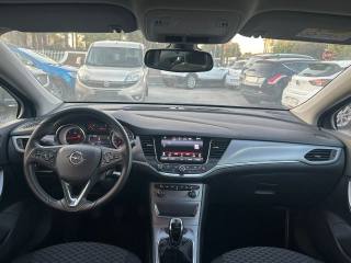 OPEL Astra usata, con Controllo trazione