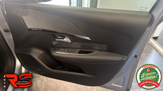 PEUGEOT 208 usata, con USB