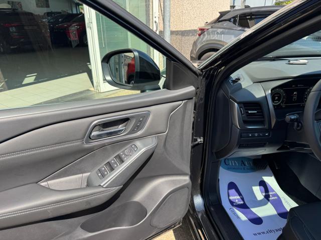 NISSAN Qashqai usata, con Boardcomputer