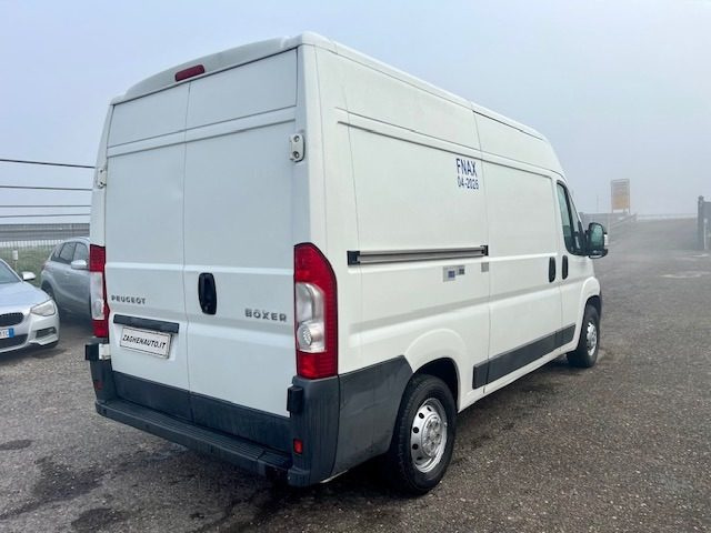 PEUGEOT Boxer usata, con Boardcomputer