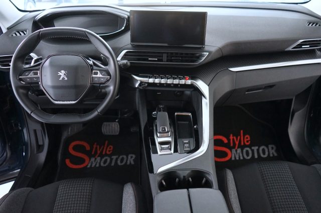 PEUGEOT 5008 usata, con Alzacristalli elettrici