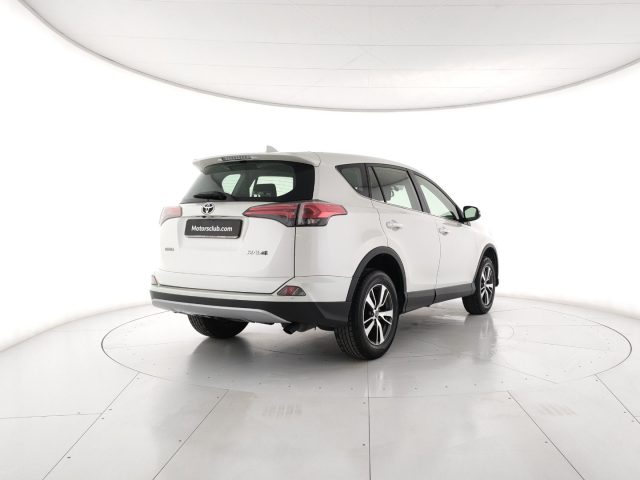 TOYOTA RAV 4 usata, con Autoradio