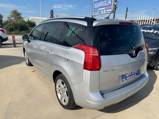 PEUGEOT 5008 usata, con Airbag Passeggero