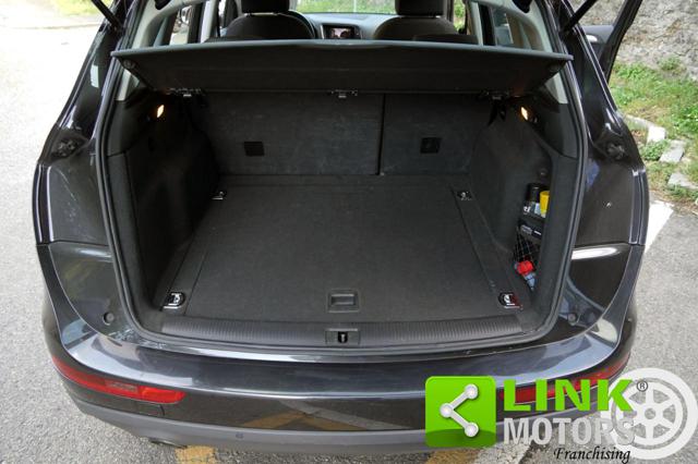 AUDI Q5 usata, con Lettore CD
