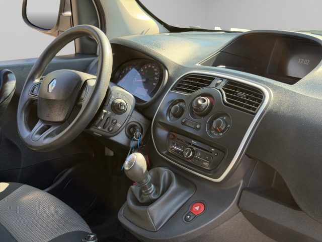RENAULT Kangoo usata, con Autoradio digitale