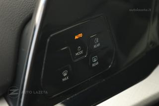 VOLKSWAGEN Golf usata, con Chiamata automatica per emergenze