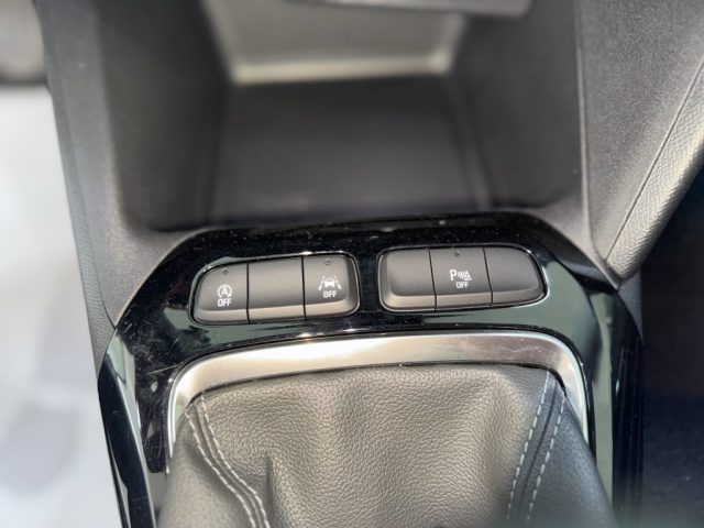 OPEL Corsa usata, con Volante multifunzione