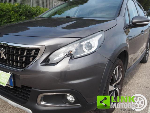 PEUGEOT 2008 usata, con Sistema di navigazione