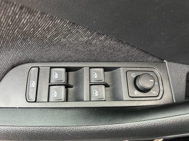 SKODA Kamiq usata, con Volante in pelle