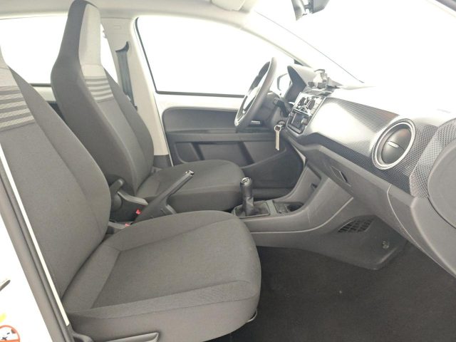 VOLKSWAGEN up! usata, con Climatizzatore
