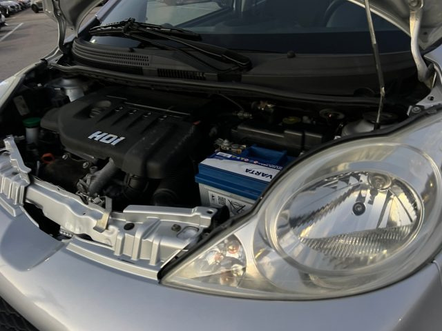 PEUGEOT 107 usata, con Sedile posteriore sdoppiato
