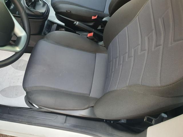 LANCIA Ypsilon usata, con ESP