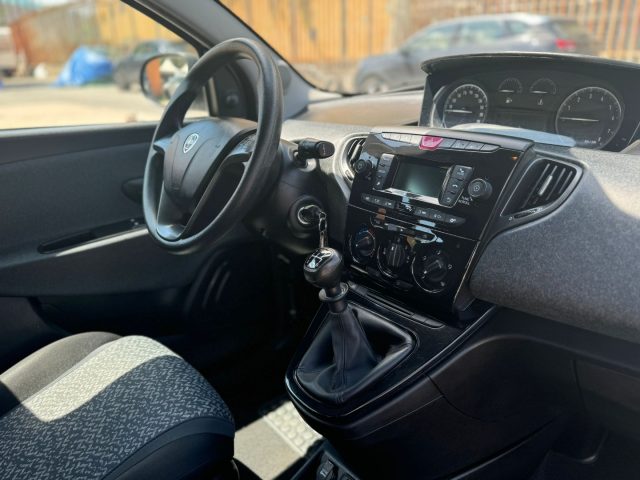 LANCIA Ypsilon usata, con Climatizzatore