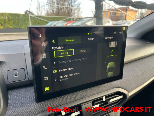 DACIA Jogger usata, con Volante in pelle