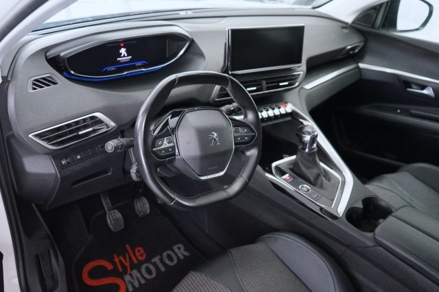 PEUGEOT 3008 usata, con Sistema di navigazione