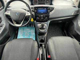 LANCIA Ypsilon usata, con ESP