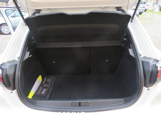 PEUGEOT 208 usata, con Chiusura centralizzata telecomandata