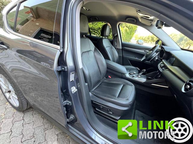 ALFA ROMEO Stelvio usata, con Vetri oscurati