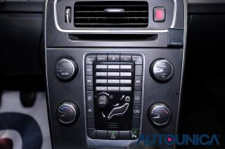 VOLVO V60 usata, con Luci diurne