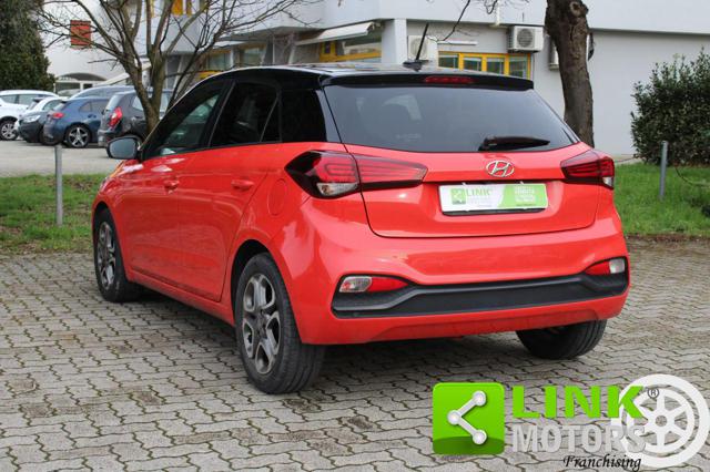 HYUNDAI i20 usata, con Antifurto